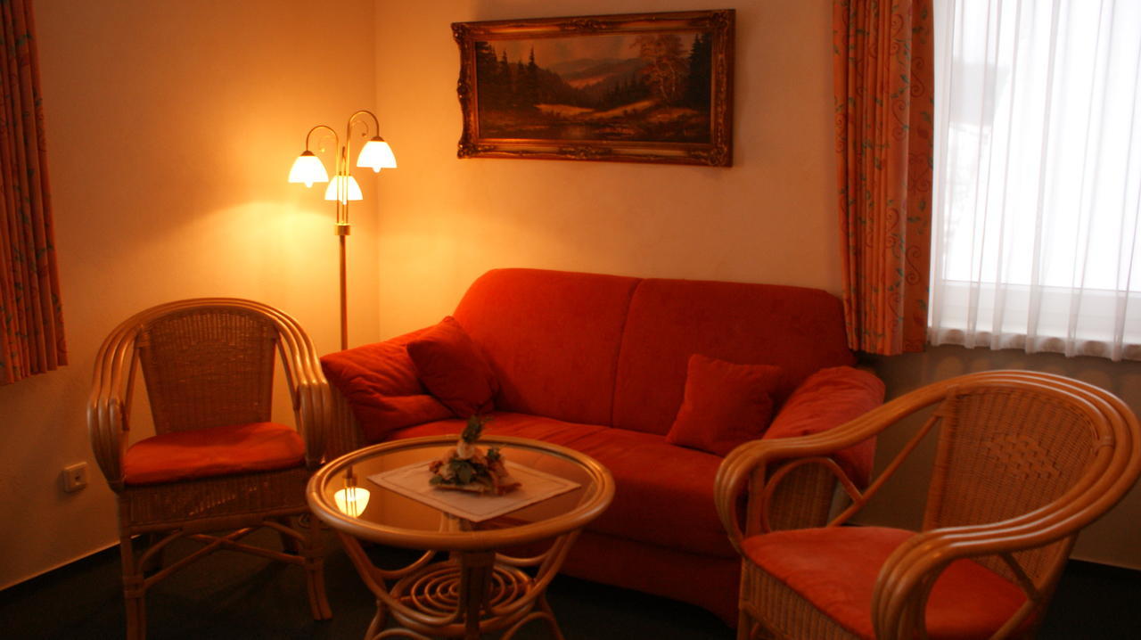 Landhotel Loenskrug Hellental Cameră foto