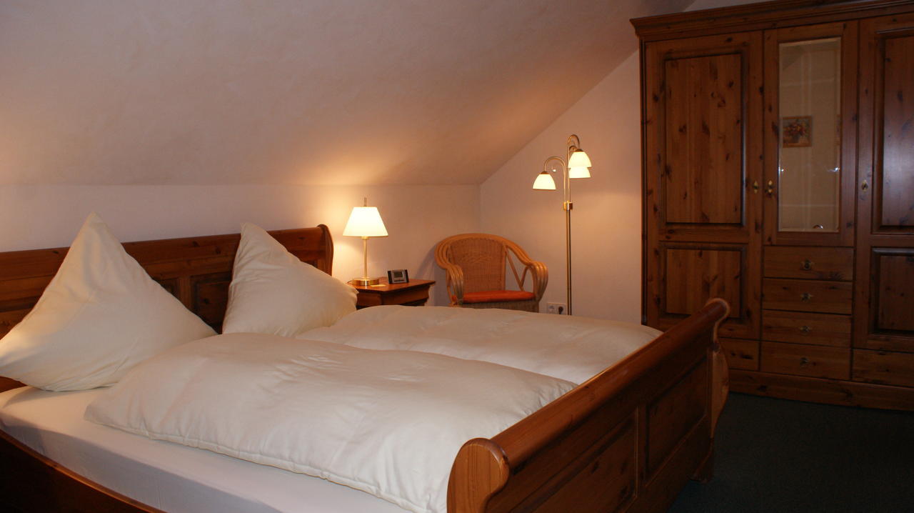 Landhotel Loenskrug Hellental Cameră foto
